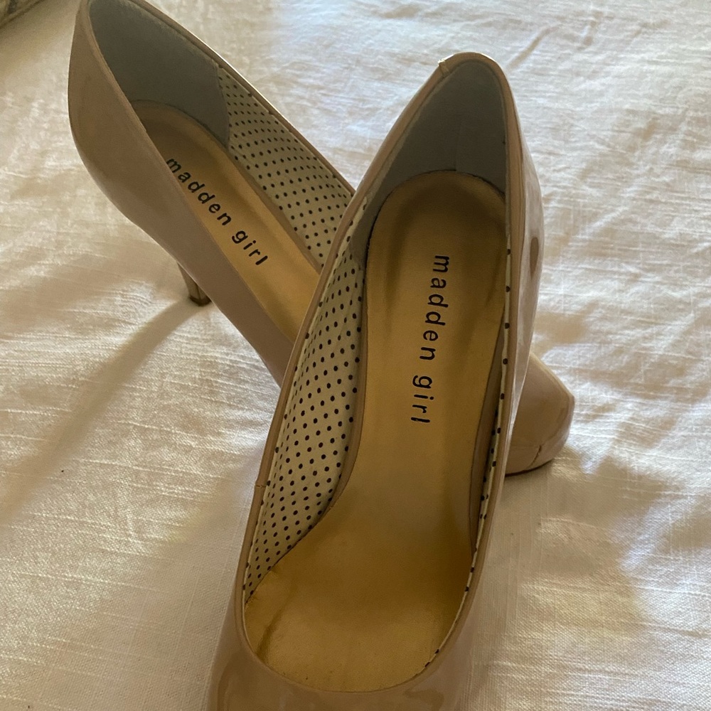Madden Girl high heel
